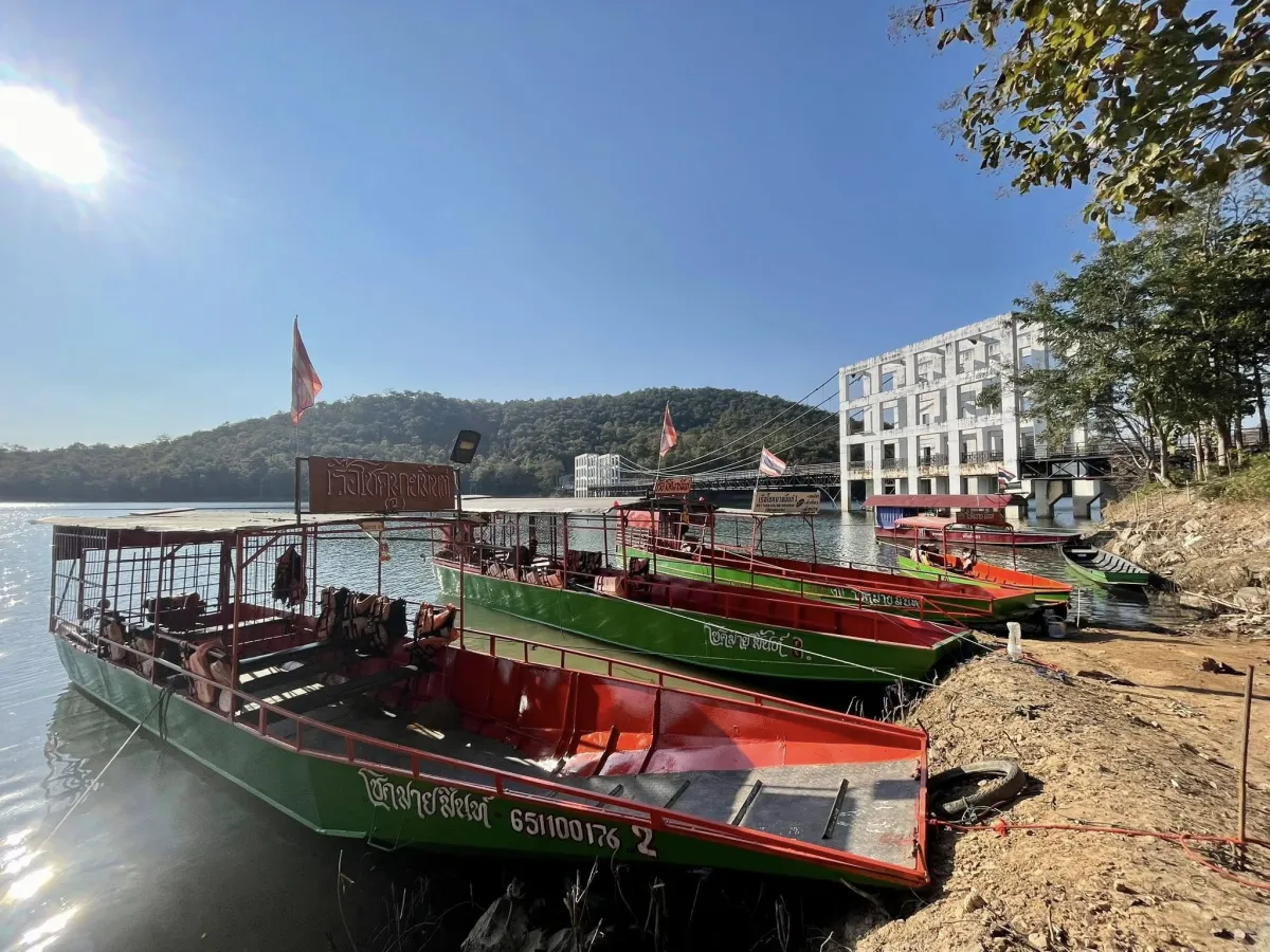 บริการเรือนำเที่ยวและเรือตกปลา โชคมายด์มิ้นท์ (เขื่อนแม่กวงอุดมธารา ลวงเหนือ)